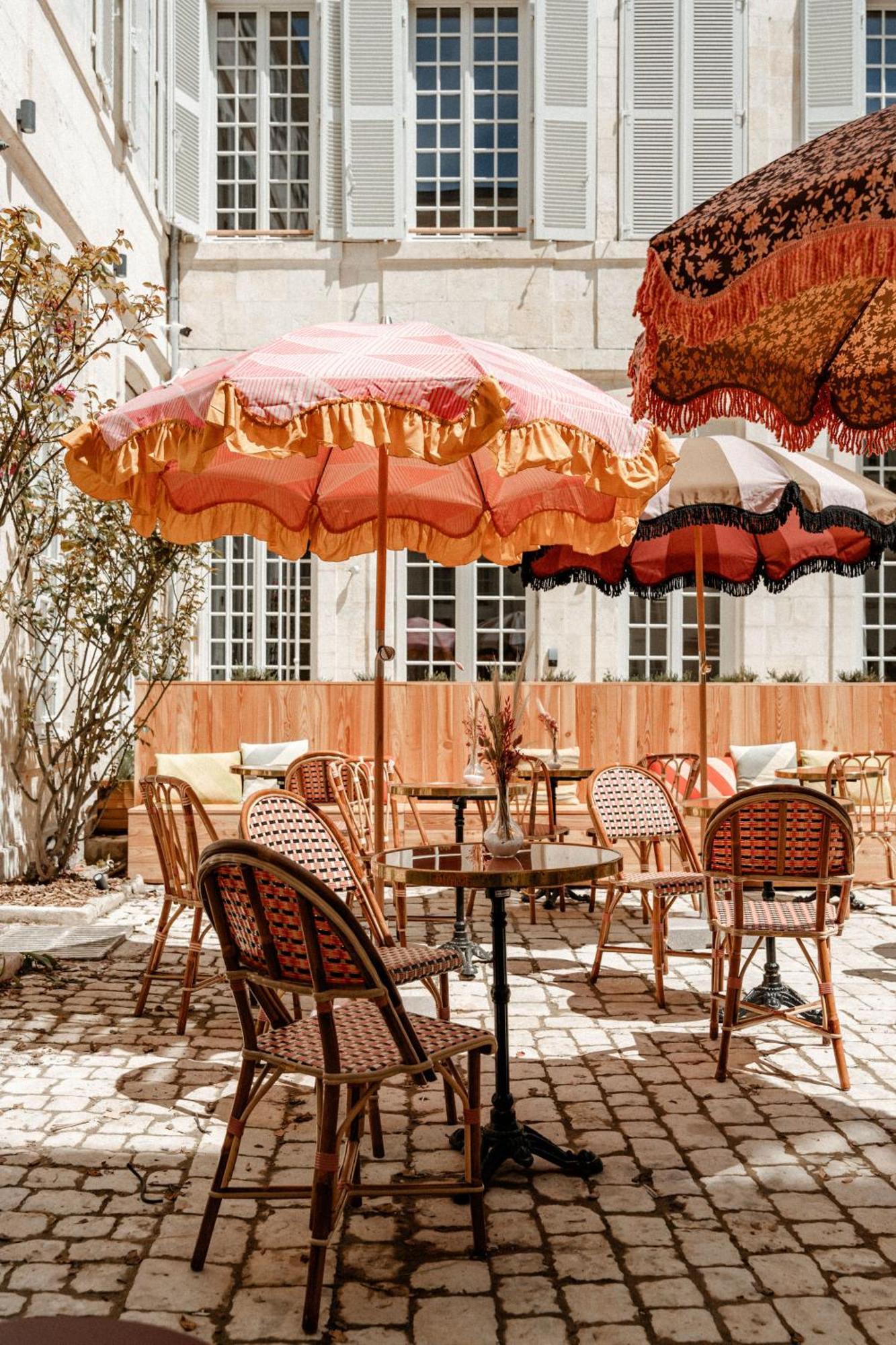 Central Hostel La Rochelle Centre Екстериор снимка