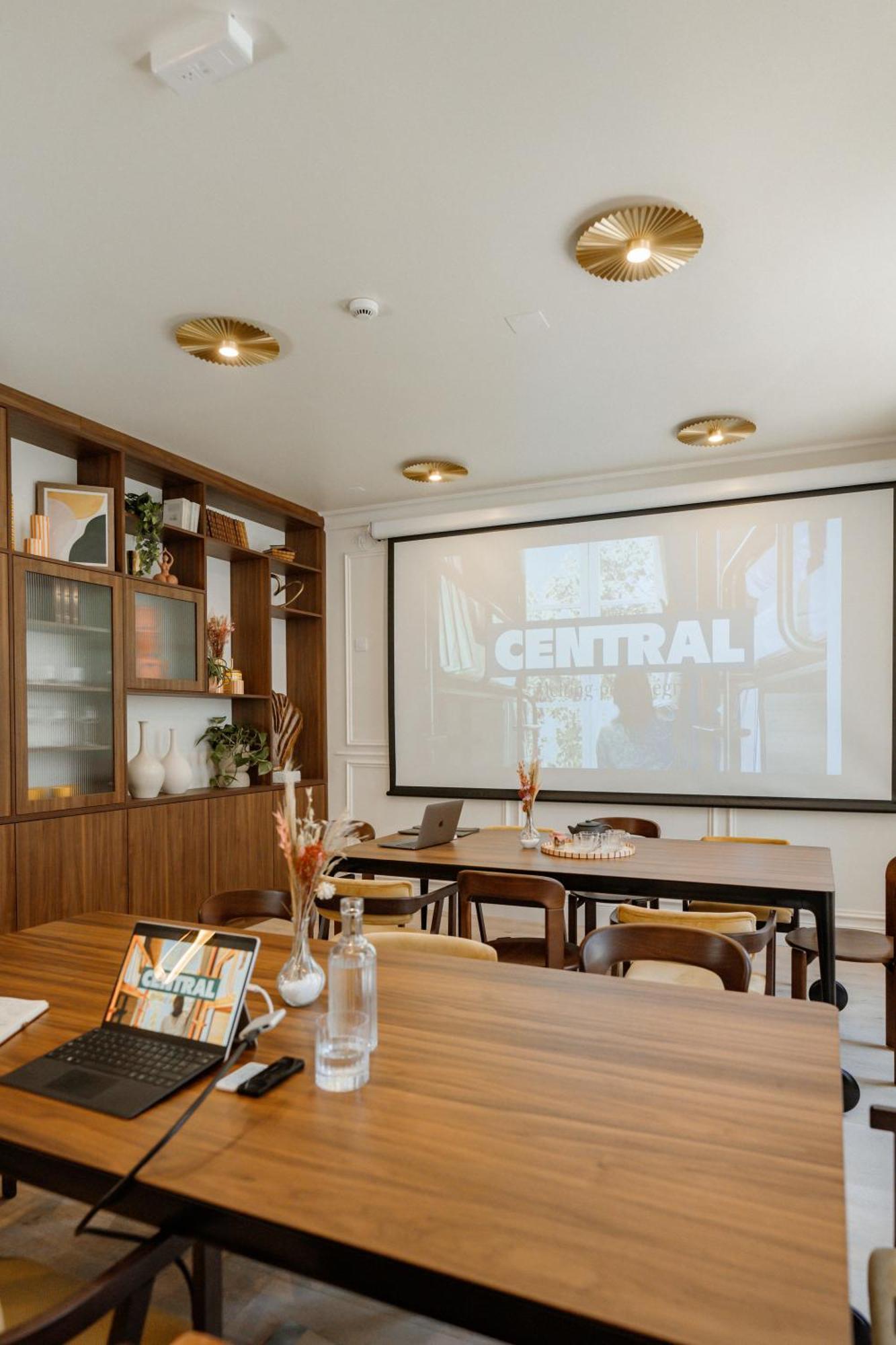 Central Hostel La Rochelle Centre Екстериор снимка