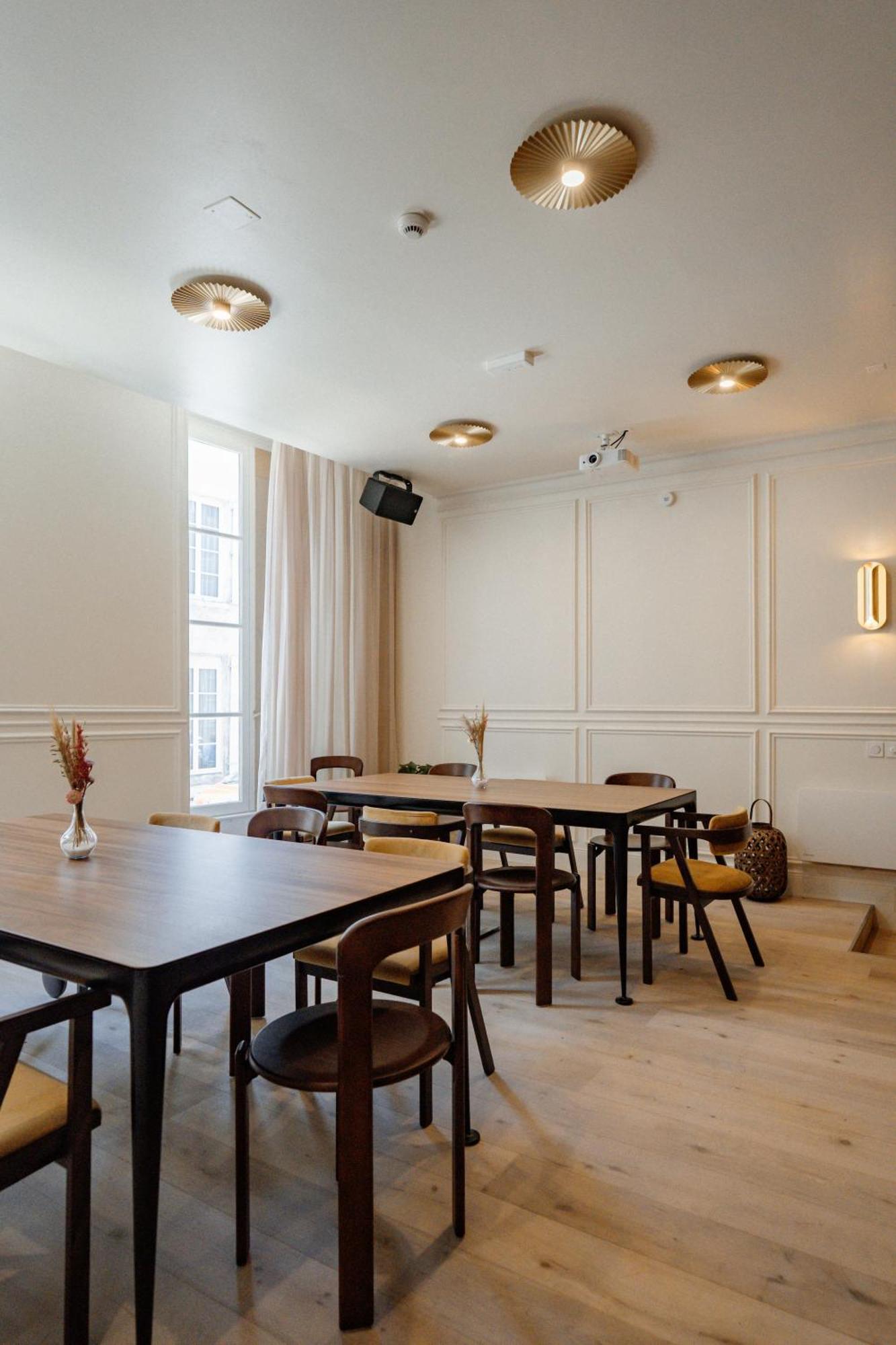 Central Hostel La Rochelle Centre Екстериор снимка