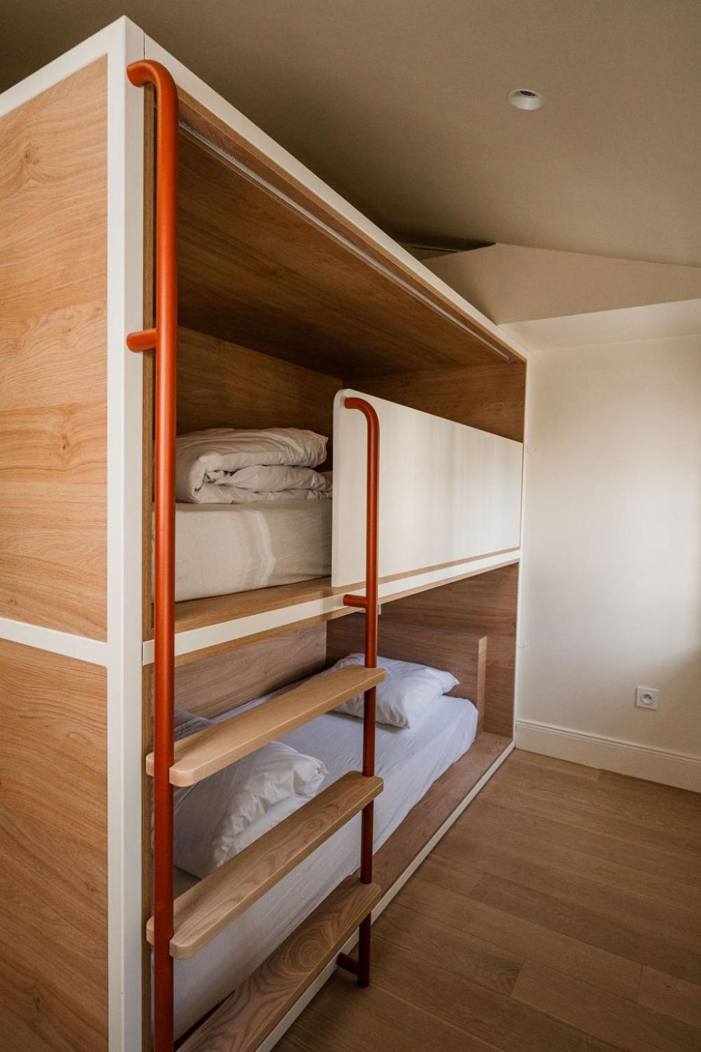 Central Hostel La Rochelle Centre Екстериор снимка